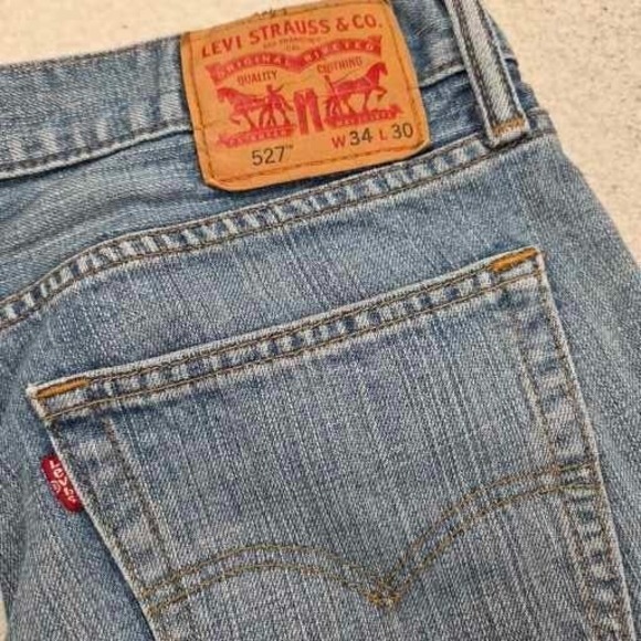 Levi's‎ 527 Bootcut Jeans Men's 34x30 Light Wash Blue Slim Cotton Denim - Picture 1 of 9